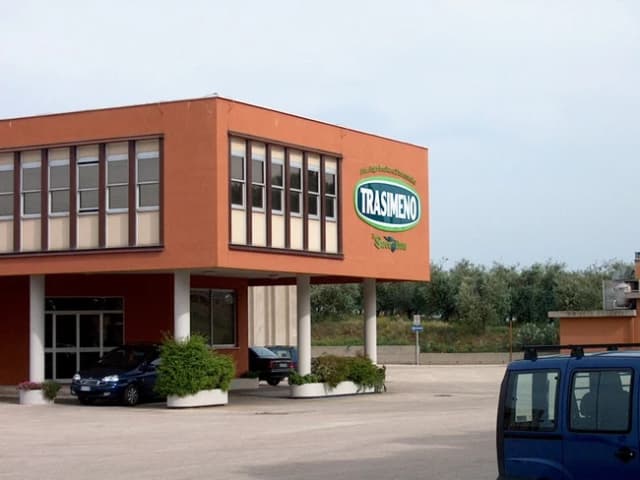 Gallery image 2f584eef-67be-4ae4-a584-fa2267a81d49