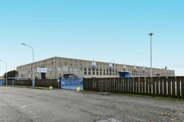 Gallery image 5360fcef-296a-45f1-9f35-93dafc236e9b