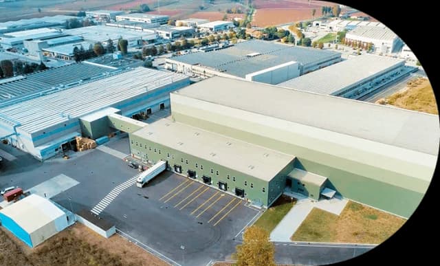 Gallery image 284cd34e-f0f6-4eaf-824e-6e7669cbcd7e